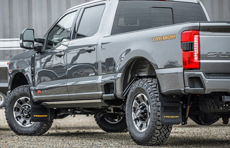 SUPER DUTY 2023-2027 GATORBACK FRONT SPLASH GUARDS WITH TREMOR LOGO
