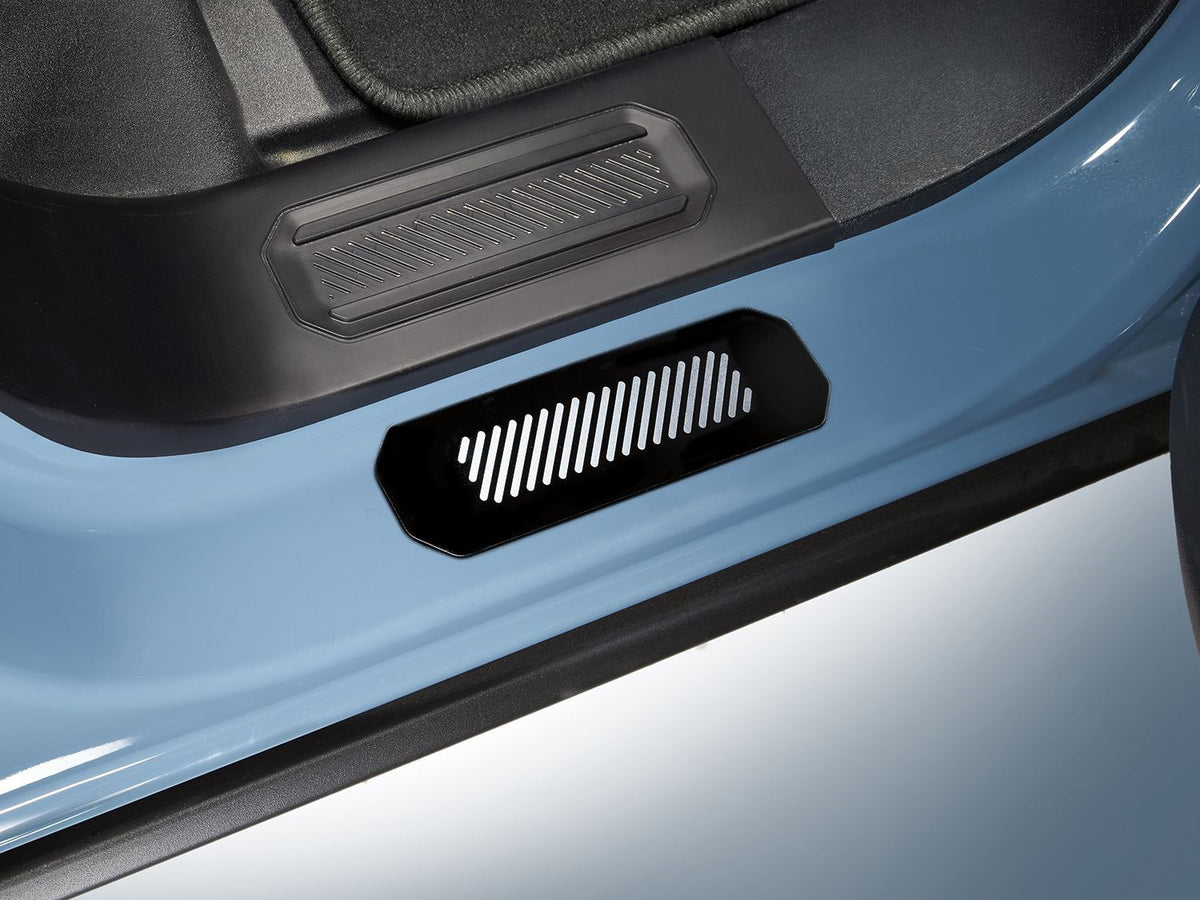 BRONCO 2021-2026 BLACK PLATINUM DOOR SILL PLATES — 4-DOOR