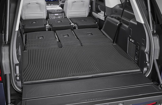 EXPEDITION 2025-2027 FOLDING CARGO AREA PROTECTOR WITH 2ND ROW BENCH SEAT