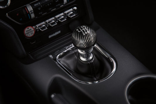 MUSTANG 2015-2023 BLACK CARBON FIBER 6-SPEED SHIFT KNOB