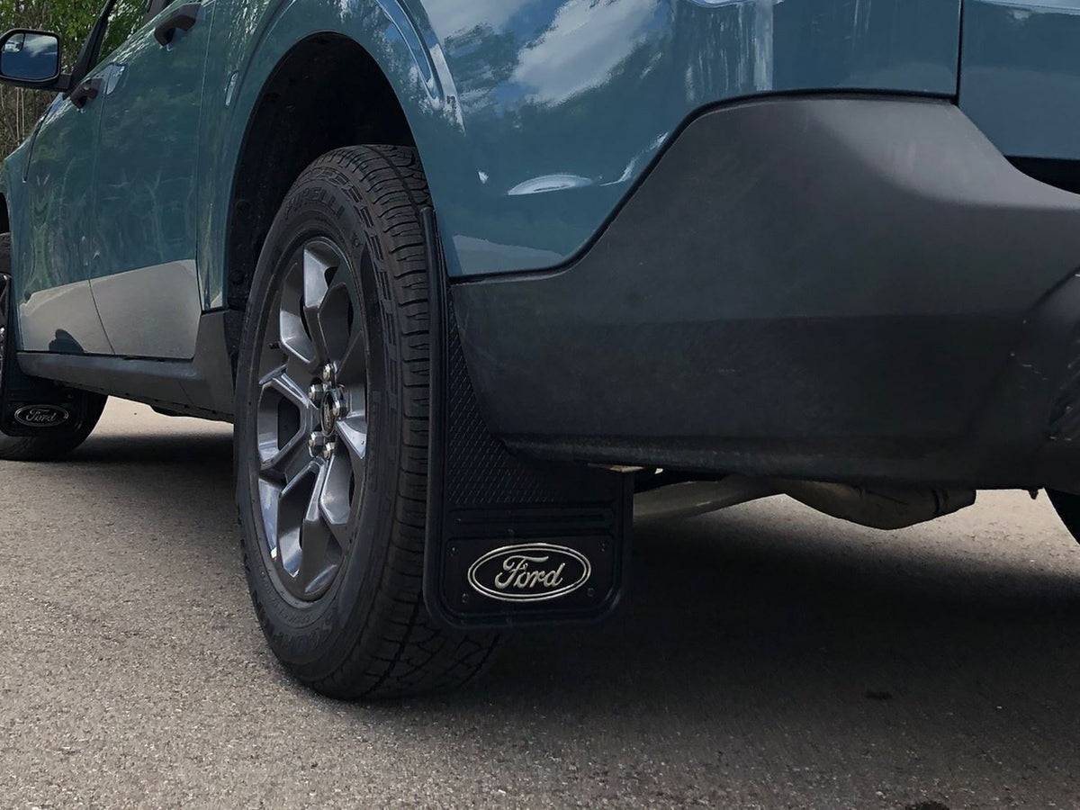 MAVERICK 2022-2026 GATORBACK SPLASH GUARDS — BLACK OVAL LOGO